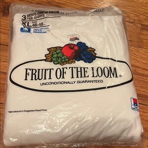 Vintage Fruit of the Loom White Crew Neck Tee 3 Pack